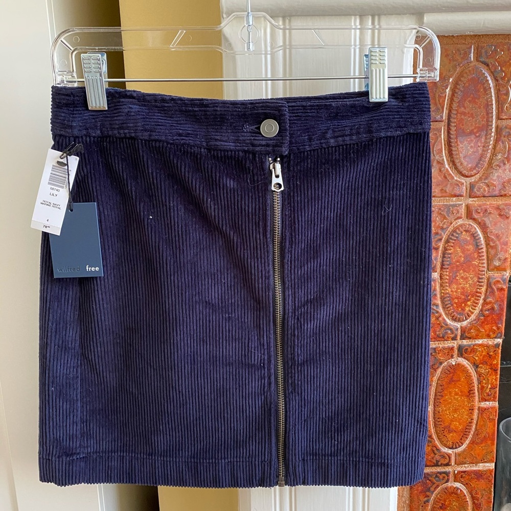 Aritzia corduroy navy skirt
